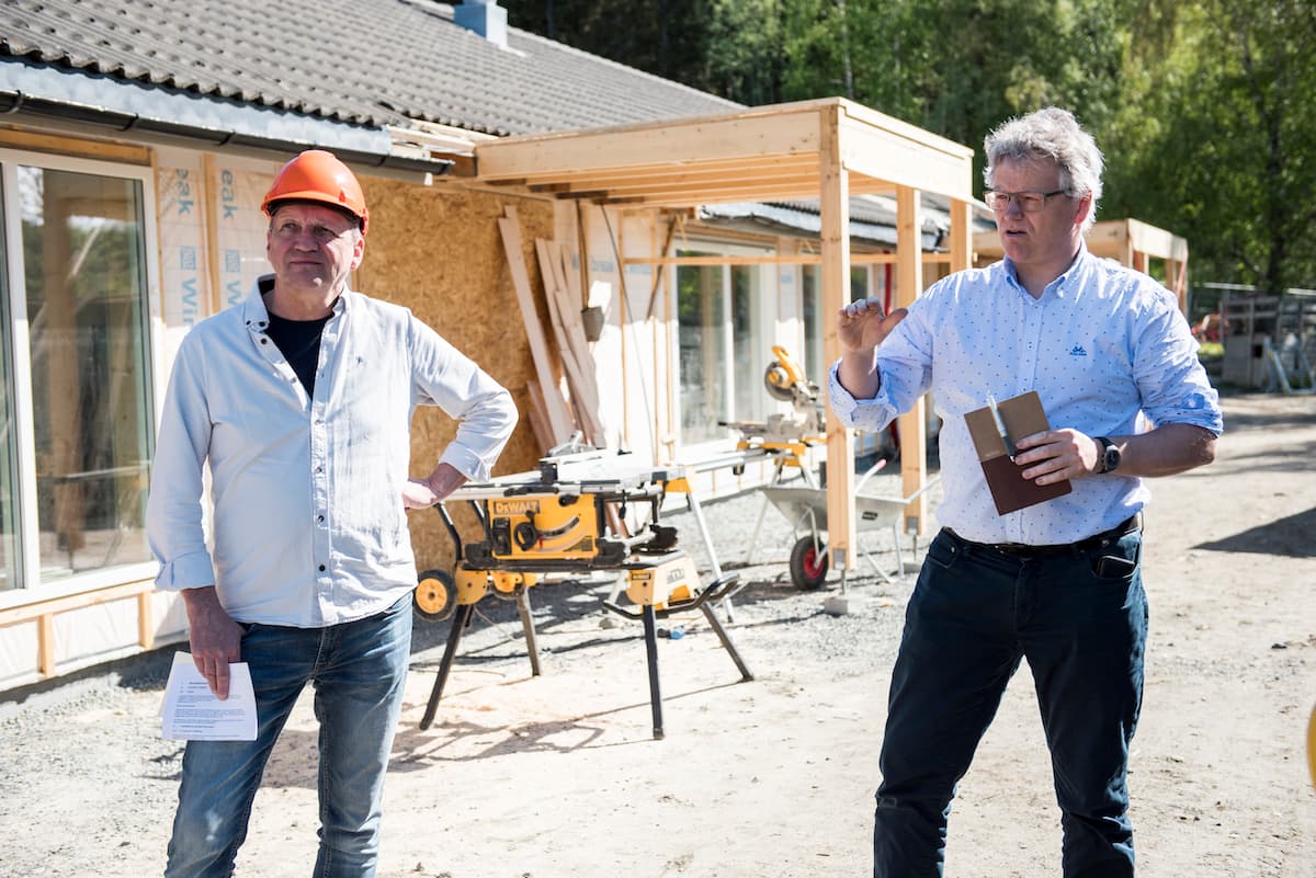 Asbjørn og Håkon Asbjørn og Håkon forran Momarka barnehage