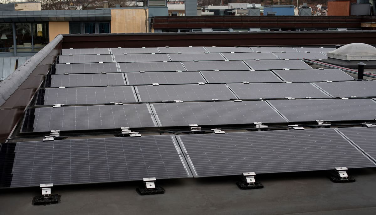 solceller1 Solceller på et flatt tak