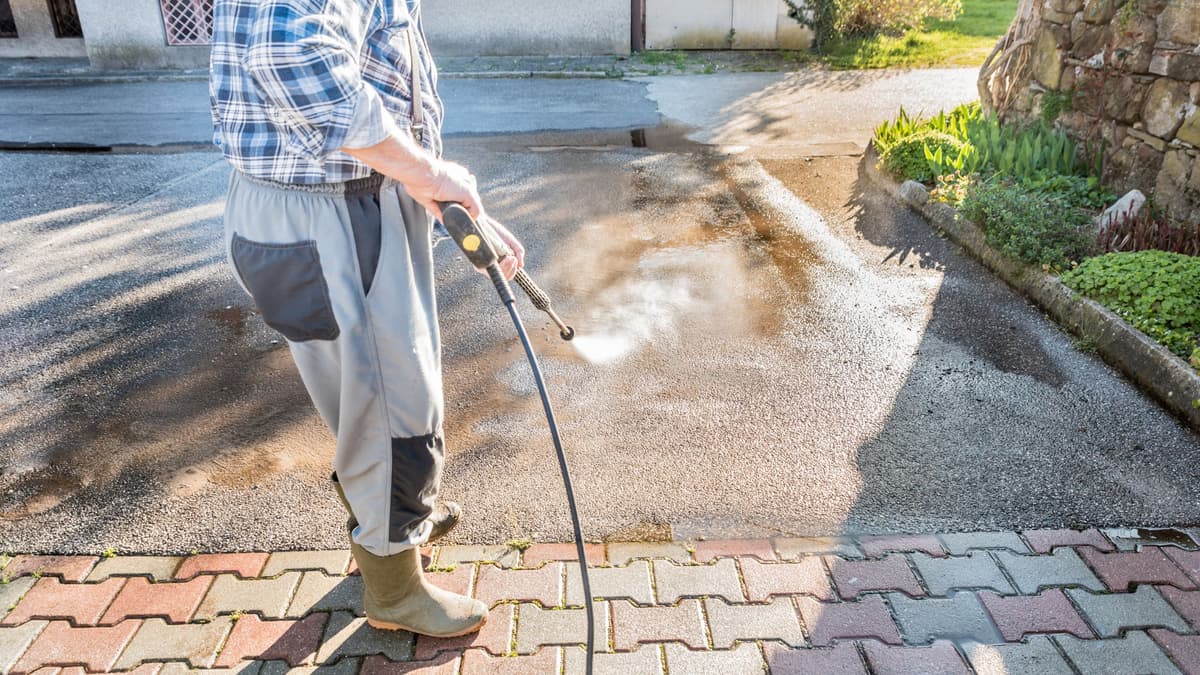 Høytrykkspyler - Utendørs Høytrykkspyler - Utendørs