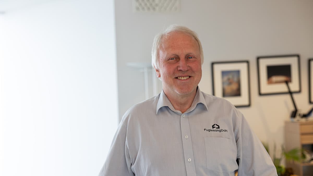 erling fuglesang Smilende mann på et konto