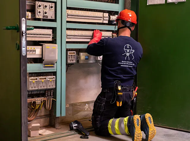 Sikre byggene dine med jevnlig elkontroll og brannsjekk